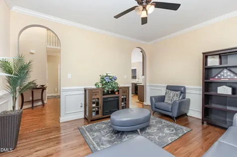40 Oscar Wilde Way Youngsville NC 27596