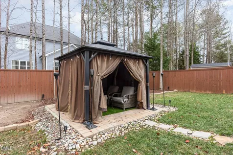 40 Oscar Wilde Way Youngsville NC 27596
