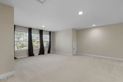 4226 Vallonia Drive Cary NC 27519