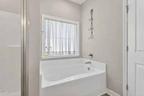 414 Fallingbrook Drive Kenly NC 27542