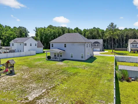 414 Fallingbrook Drive Kenly NC 27542
