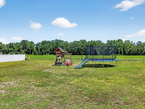 414 Fallingbrook Drive Kenly NC 27542