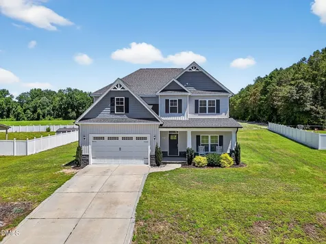 414 Fallingbrook Drive Kenly NC 27542