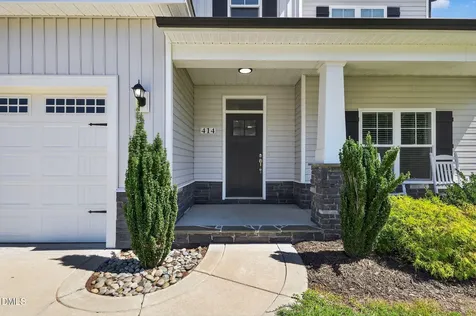 414 Fallingbrook Drive Kenly NC 27542