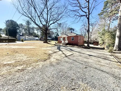 224 Clay Street Cary NC 27511