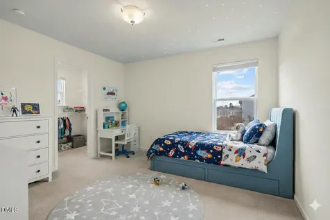 324 Sage Oak Lane Holly Springs NC 27540
