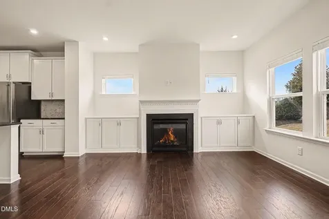 324 Sage Oak Lane Holly Springs NC 27540