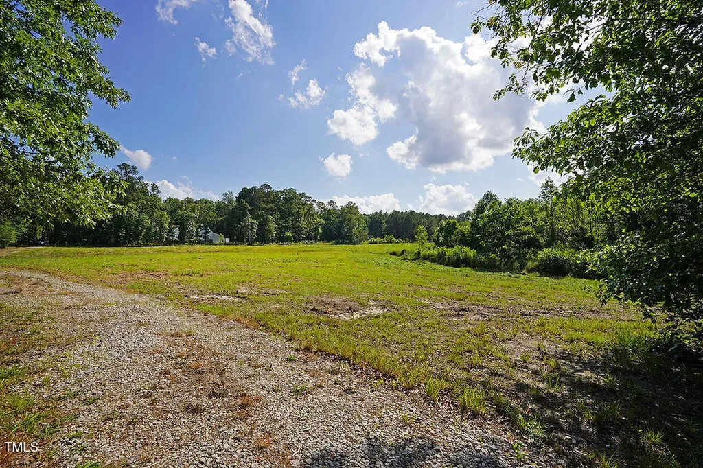 319 Vanstore Drive Fuquay Varina NC 27526