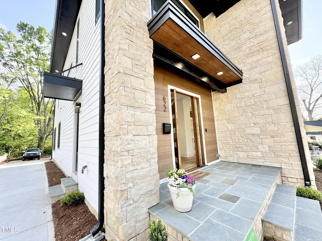 622 Glascock Street Raleigh NC 27604