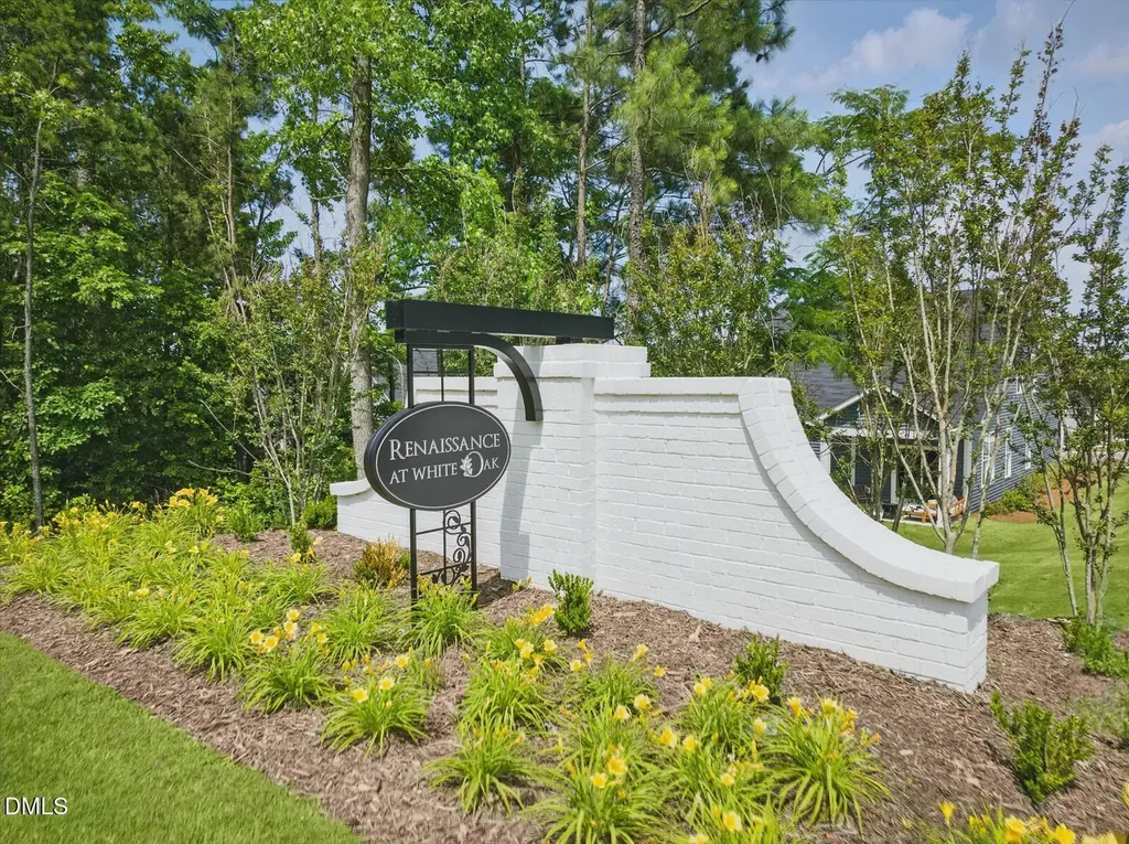 123 Frosted Iris Lane Garner NC 27529