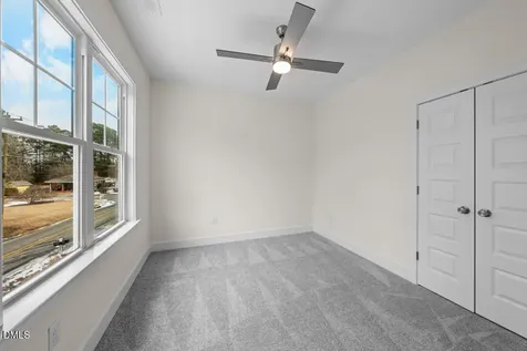 2805 A Fawn Avenue Durham NC 27705
