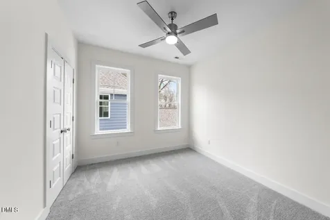 2805 A Fawn Avenue Durham NC 27705