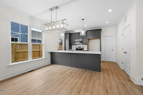 2805 A Fawn Avenue Durham NC 27705