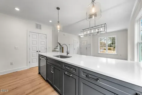 2805 A Fawn Avenue Durham NC 27705