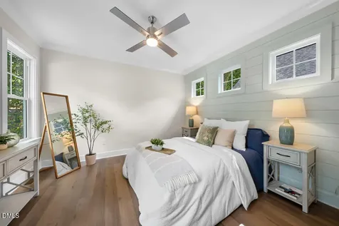 2803 A Fawn Avenue Durham NC 27705