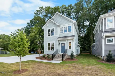 2803 A Fawn Avenue Durham NC 27705