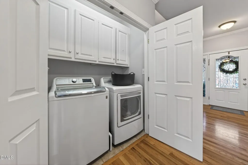 1990 N Tansea Court Fuquay Varina NC 27526