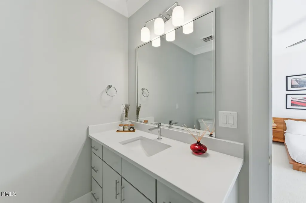2812 Theresa Eileen Way Raleigh NC 27603