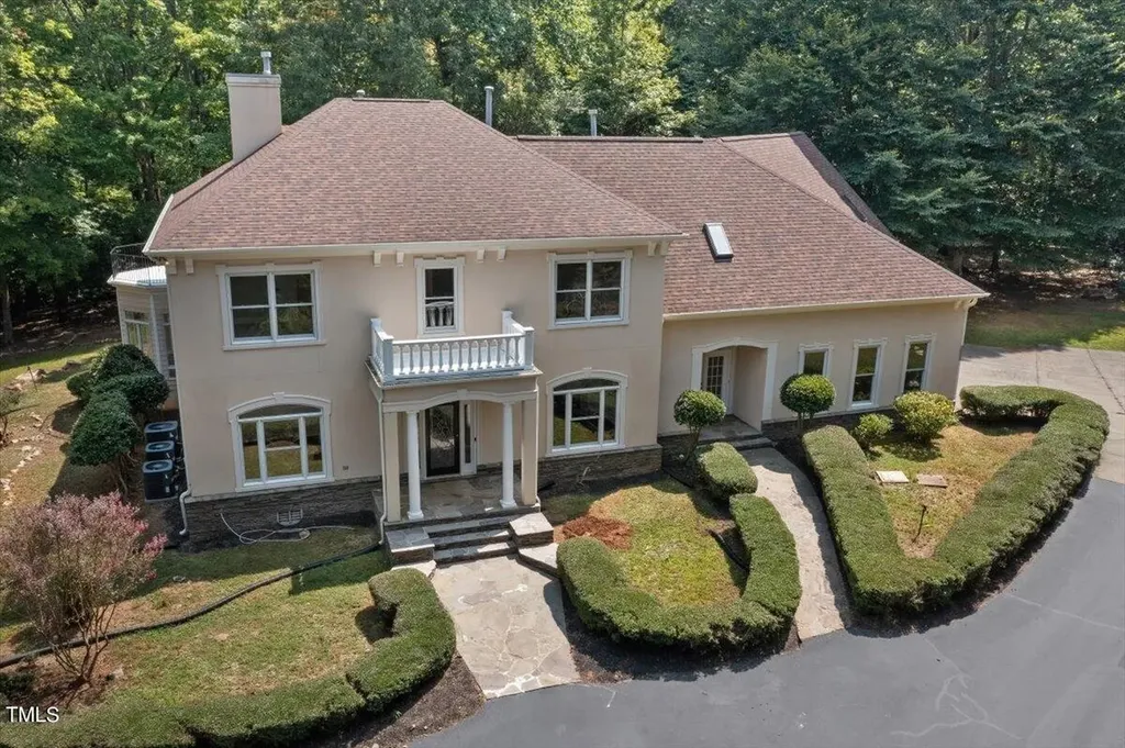 6300 Swallow Cove Lane Raleigh NC 27614