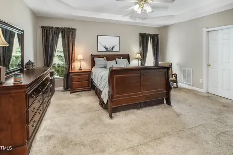 115 Hunters Walk Lane Clinton NC 28328