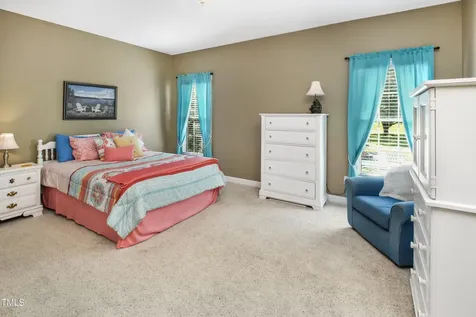 115 Hunters Walk Lane Clinton NC 28328