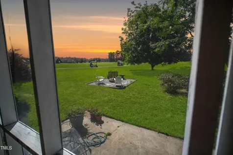 115 Hunters Walk Lane Clinton NC 28328