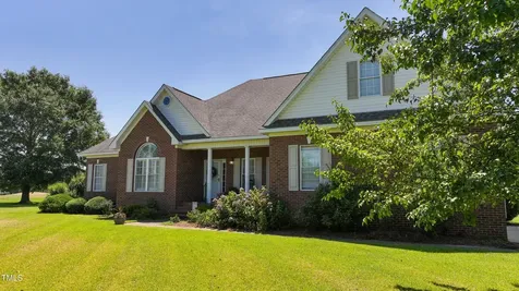 115 Hunters Walk Lane Clinton NC 28328