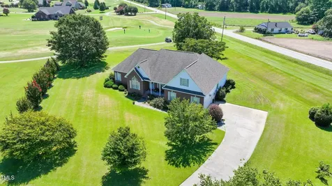 115 Hunters Walk Lane Clinton NC 28328
