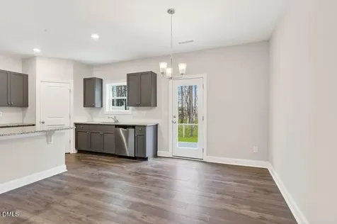 574 Barrington Row Avenue Zebulon NC 27597