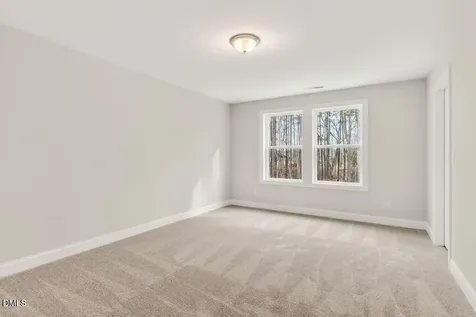 574 Barrington Row Avenue Zebulon NC 27597