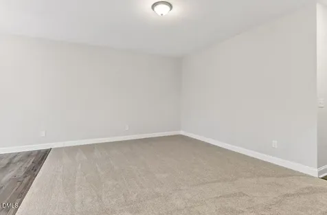 574 Barrington Row Avenue Zebulon NC 27597