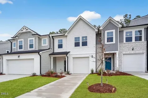 574 Barrington Row Avenue Zebulon NC 27597