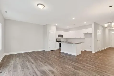 554 Barrington Row Avenue Zebulon NC 27597