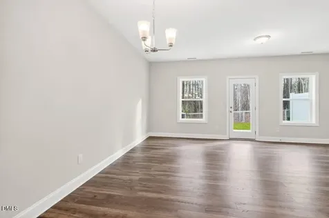 554 Barrington Row Avenue Zebulon NC 27597