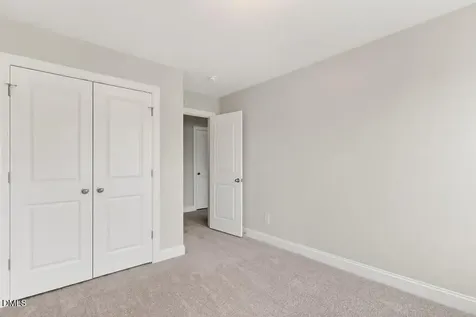 554 Barrington Row Avenue Zebulon NC 27597