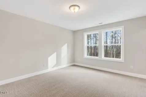 554 Barrington Row Avenue Zebulon NC 27597
