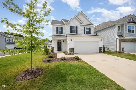 80 Nailsworth Street Angier NC 27501
