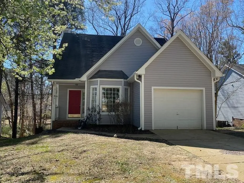 2813 Isabella Drive Raleigh NC 27603