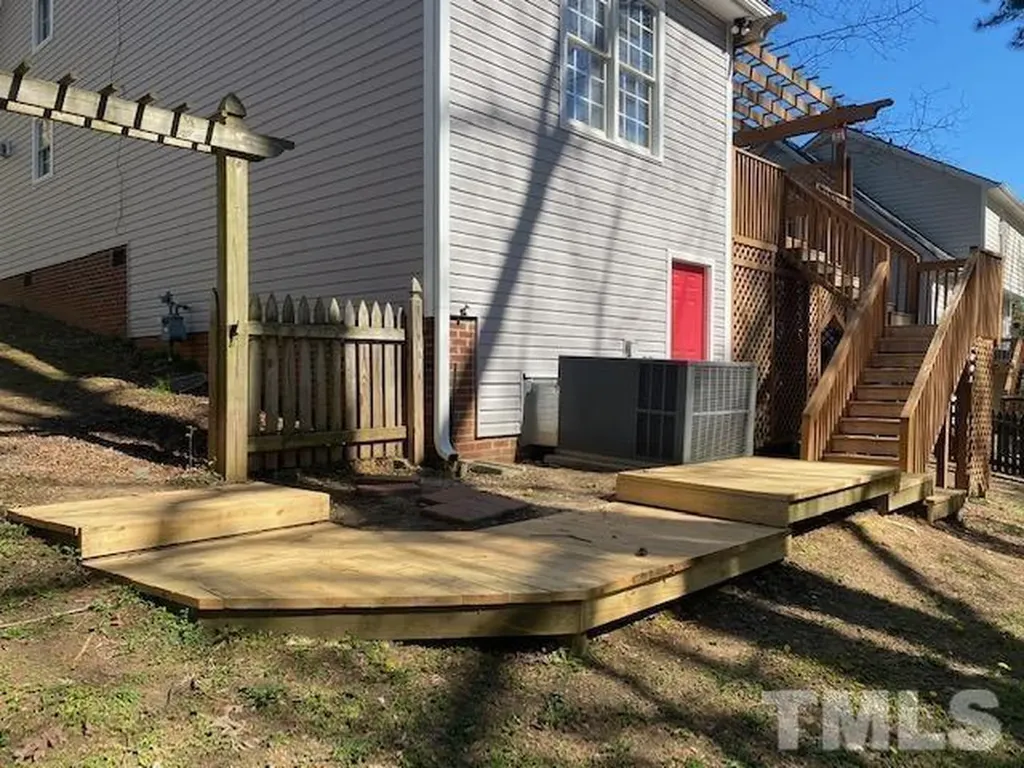 2813 Isabella Drive Raleigh NC 27603
