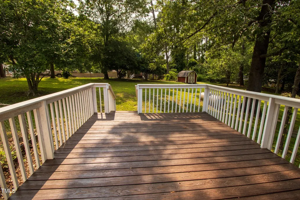 5504 Balsam Place Raleigh NC 27603