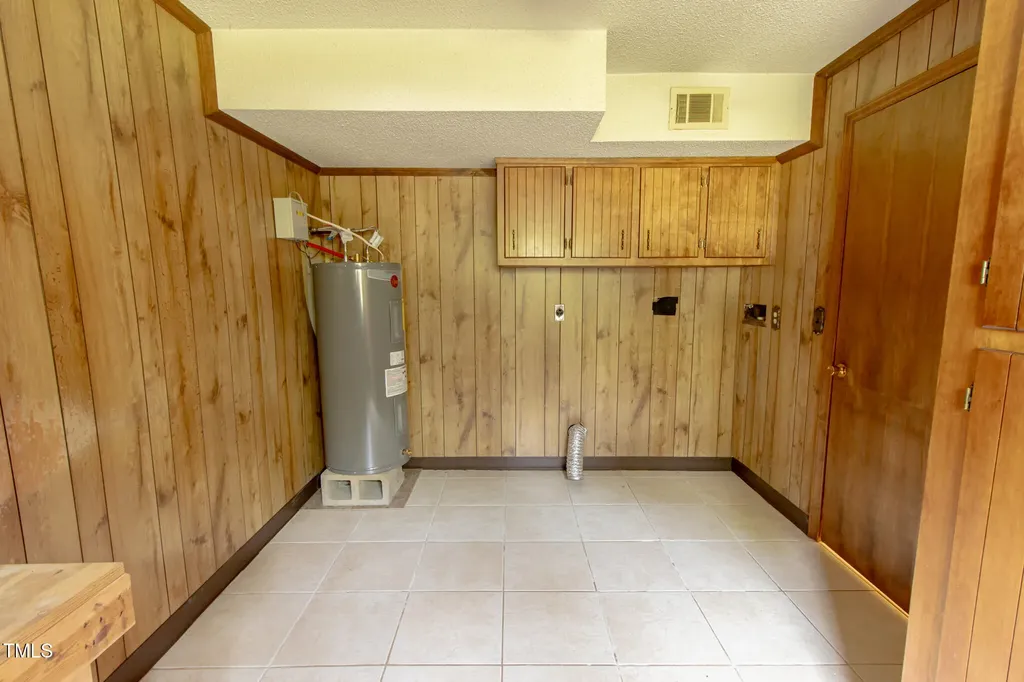 5504 Balsam Place Raleigh NC 27603