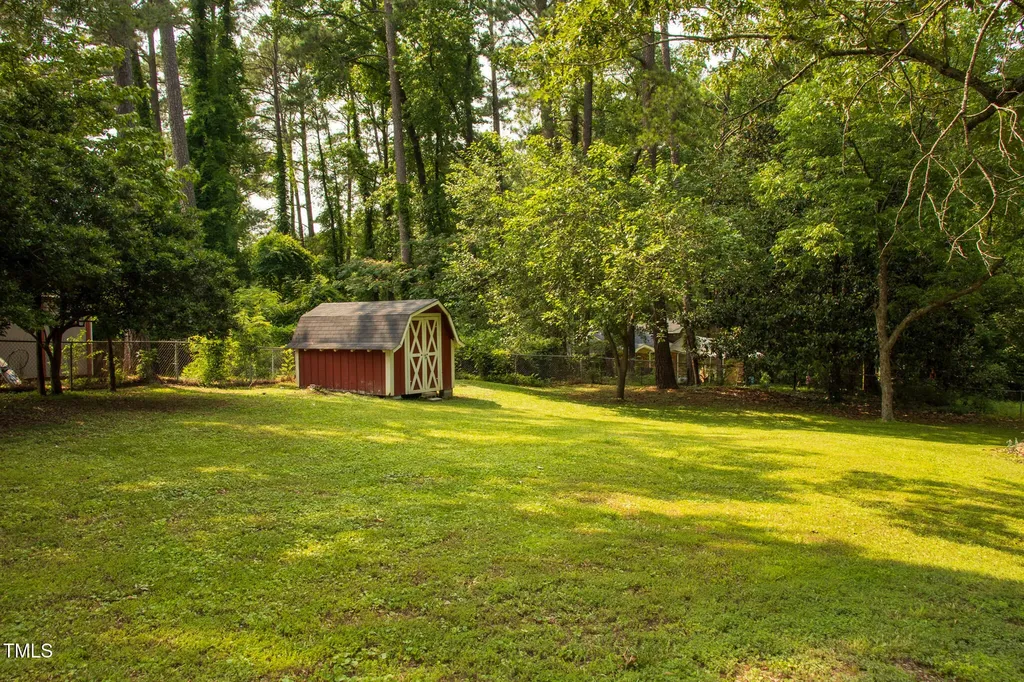 5504 Balsam Place Raleigh NC 27603