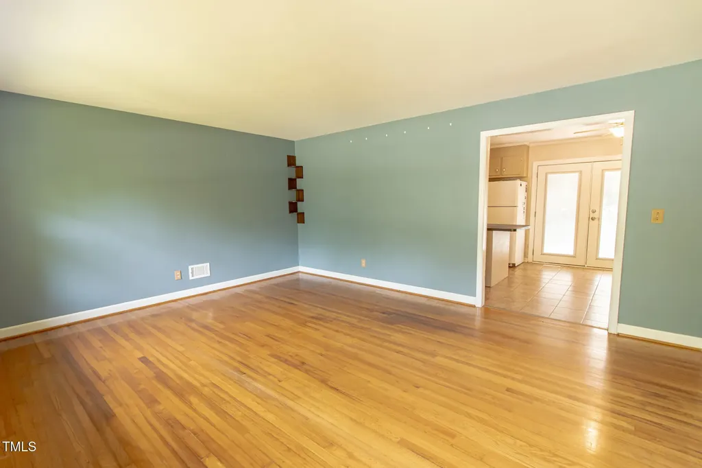 5504 Balsam Place Raleigh NC 27603