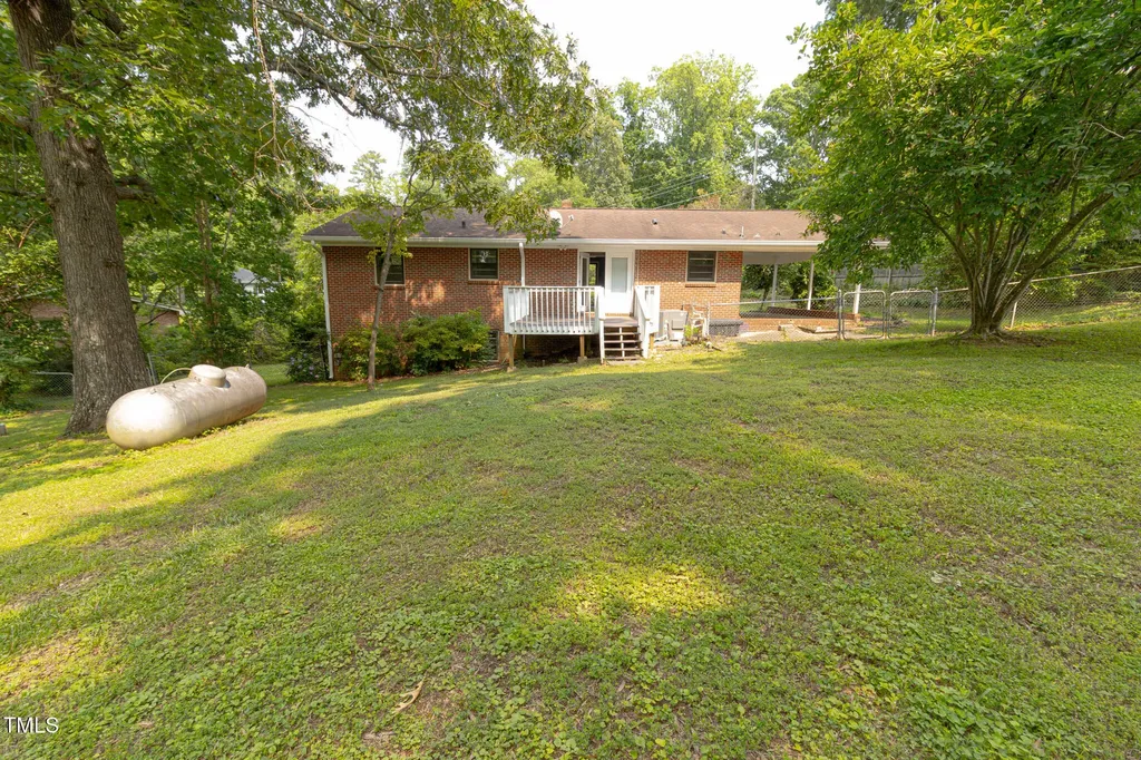 5504 Balsam Place Raleigh NC 27603