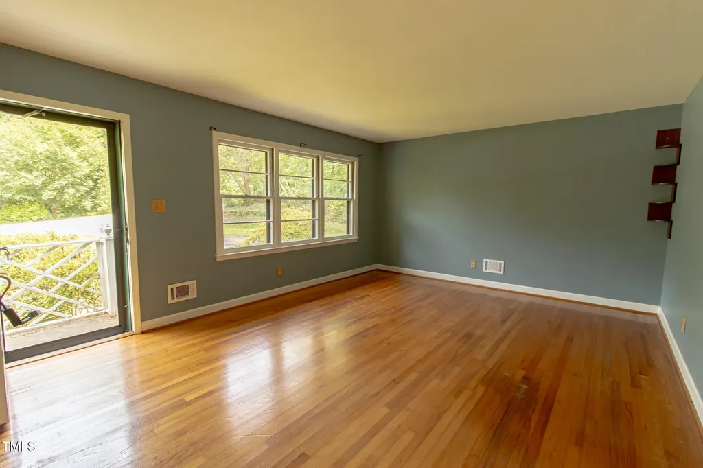 5504 Balsam Place Raleigh NC 27603