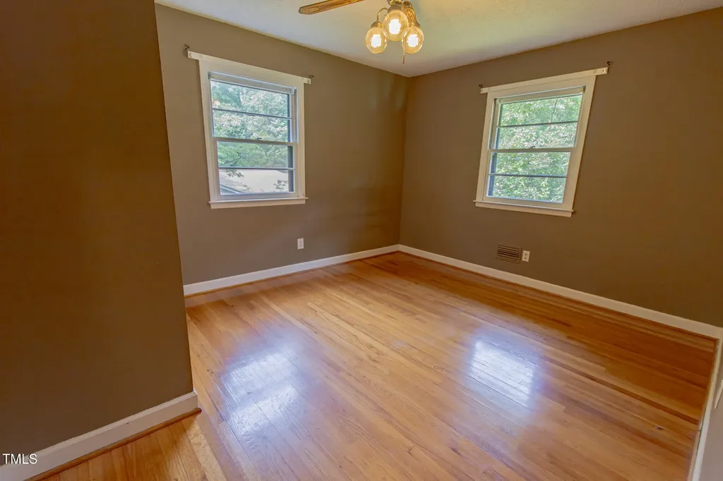 5504 Balsam Place Raleigh NC 27603
