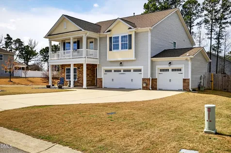 725 Harvest Point Drive Fuquay Varina NC 27526