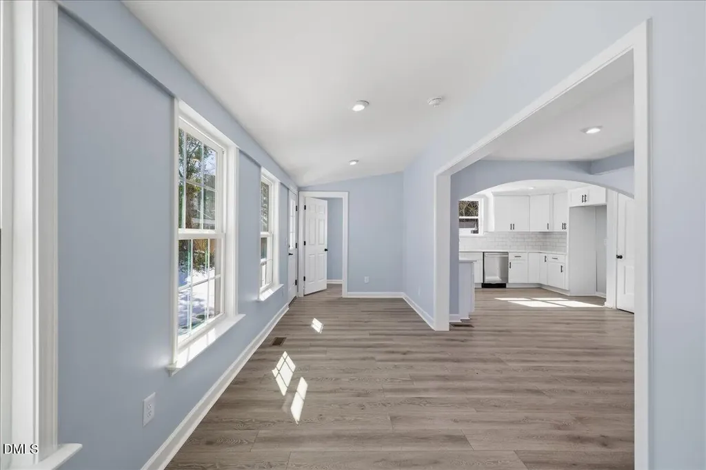 305 W Canary Street Dunn NC 28334