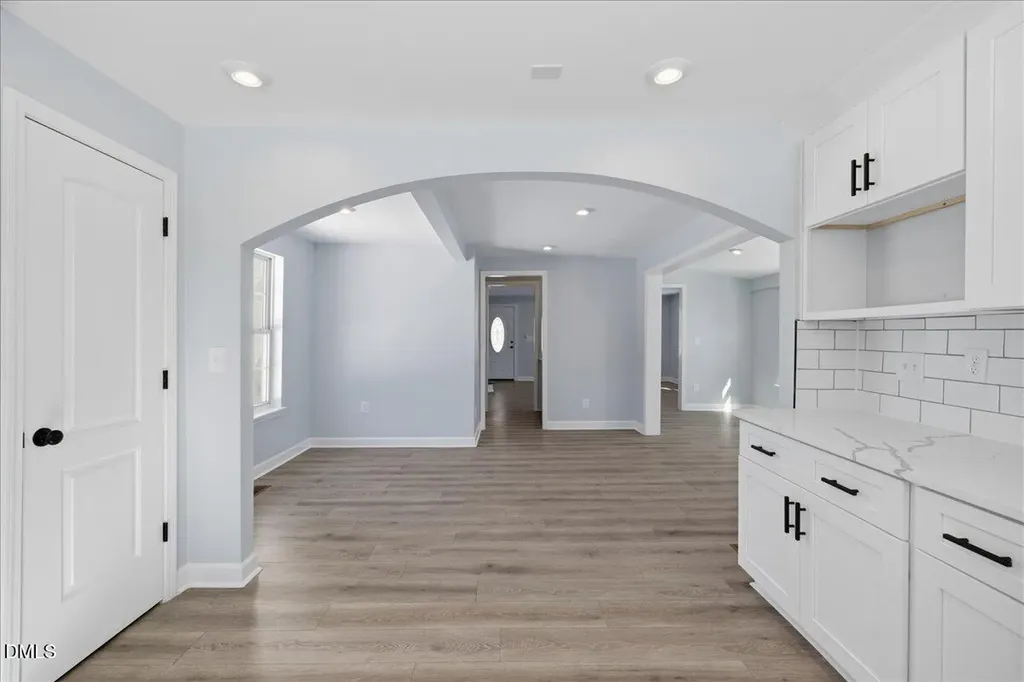 305 W Canary Street Dunn NC 28334