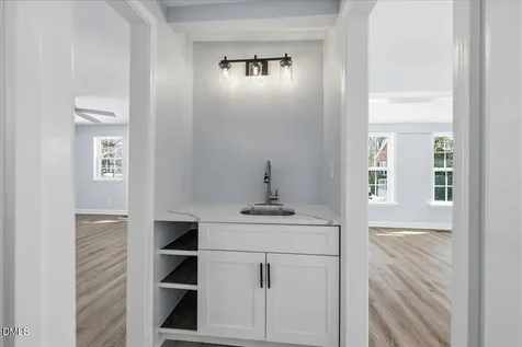 305 W Canary Street Dunn NC 28334
